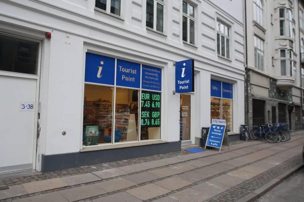 Exquisite Apartment, Most Convenient Location, Apt 5. Kopenhagen Bagian luar foto