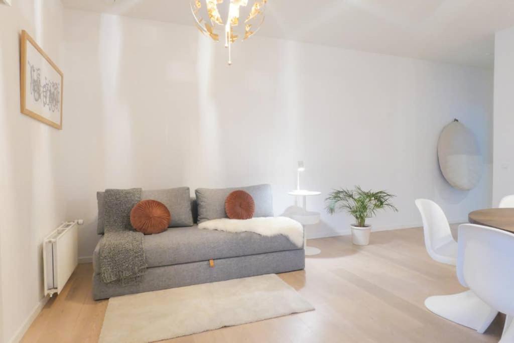 Exquisite Apartment, Most Convenient Location, Apt 5. Kopenhagen Bagian luar foto